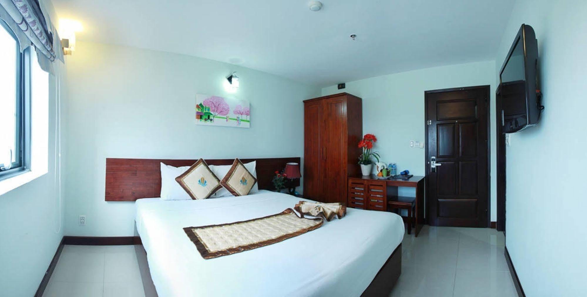 Luna Diamond Hotel Da Nang Exterior foto